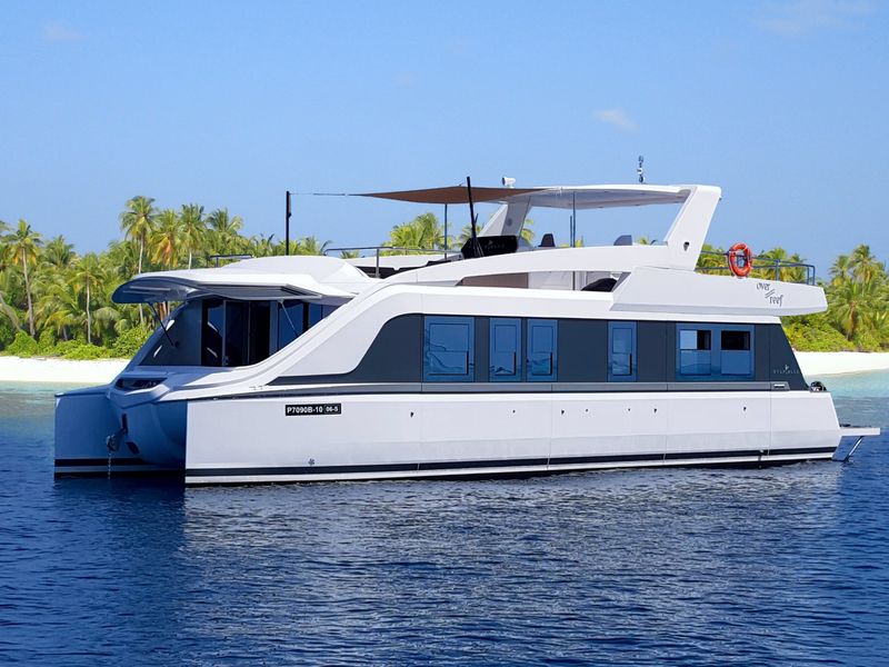 Boat image