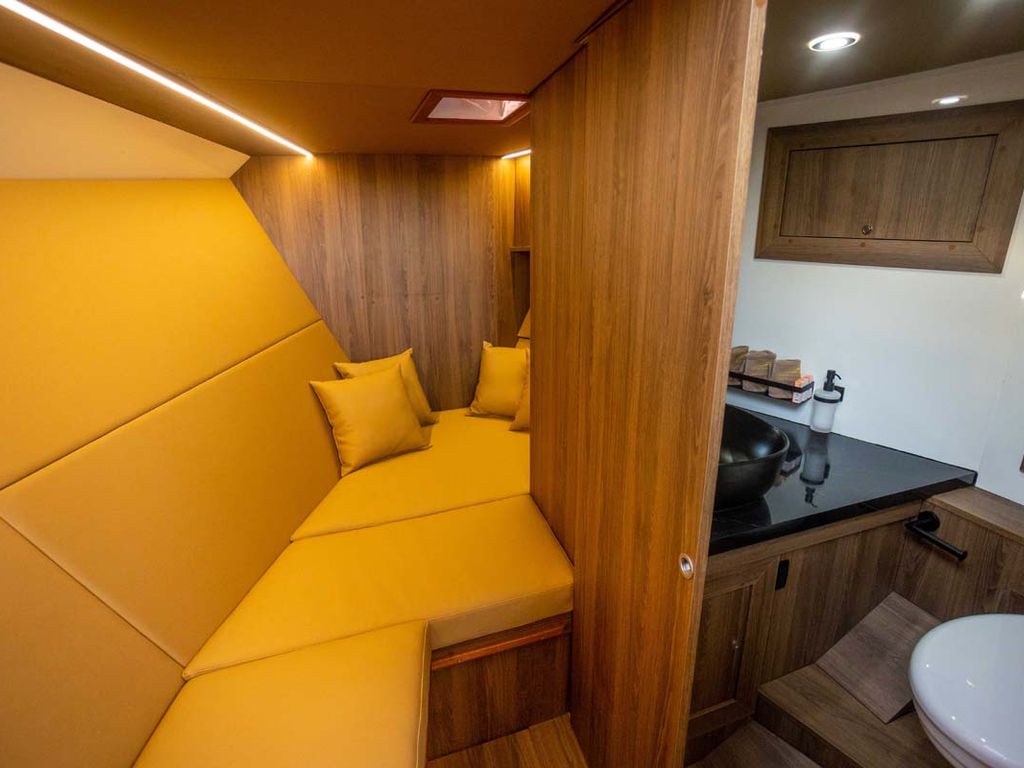 Boat picture 12
