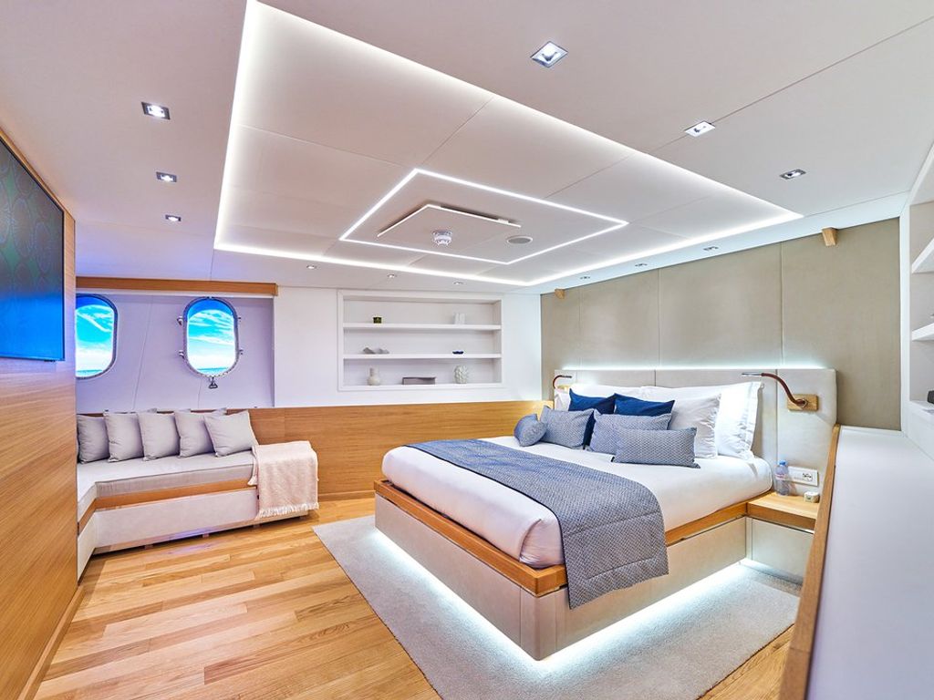 Boat picture 19