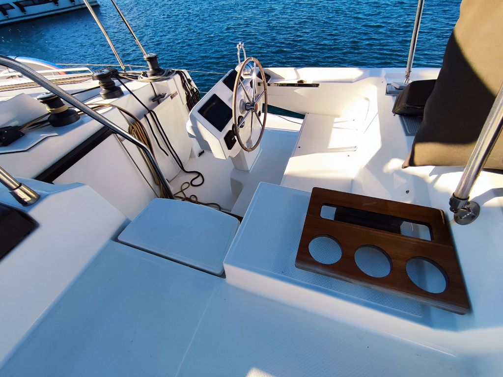 Boat picture 16