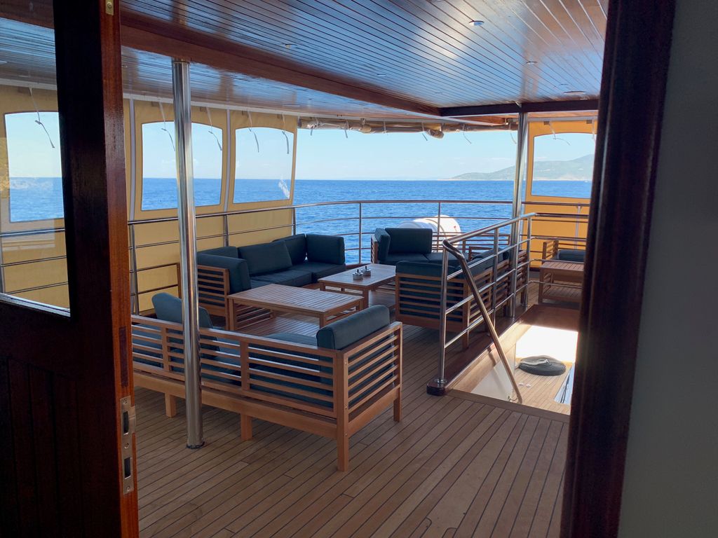Boat picture 9