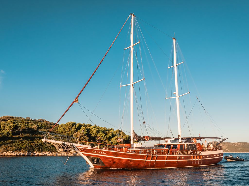 Boat picture 17