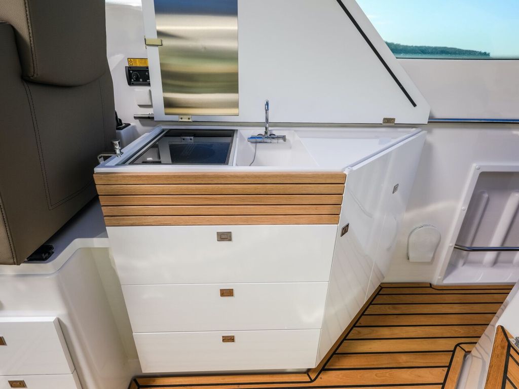 Boat picture 24