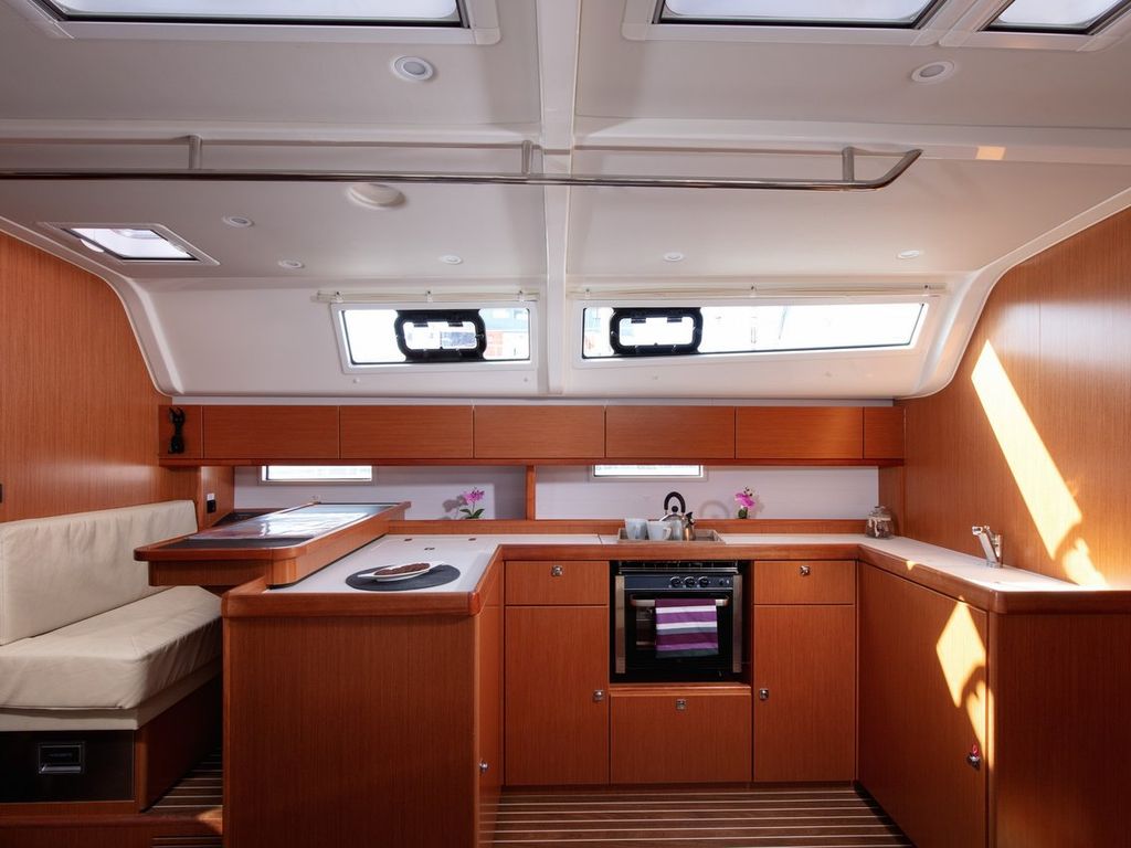 Boat picture 14