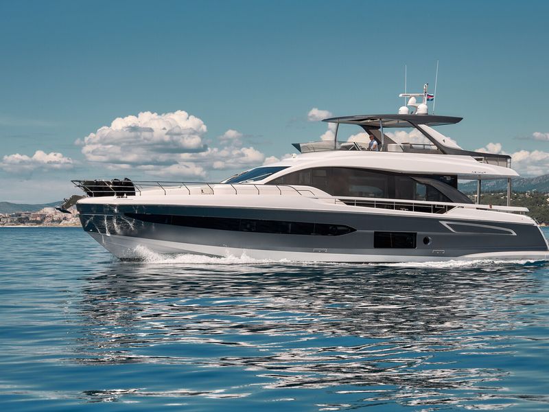 Photo of undefined, image 1 of 27