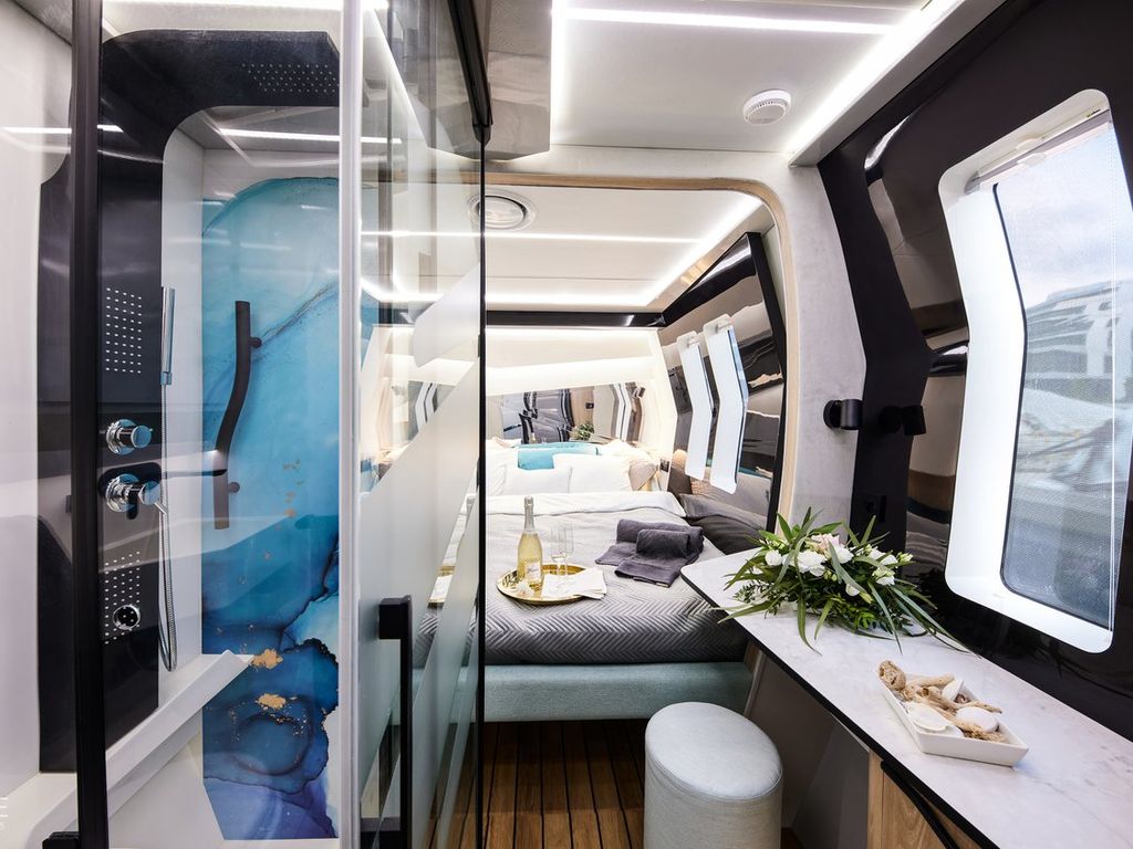 Boat picture 11