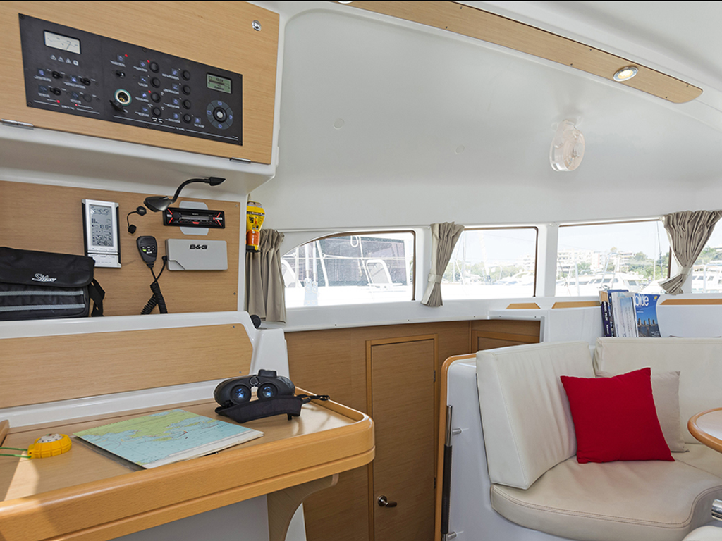 Boat picture 9