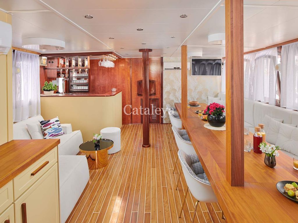 Boat picture 21