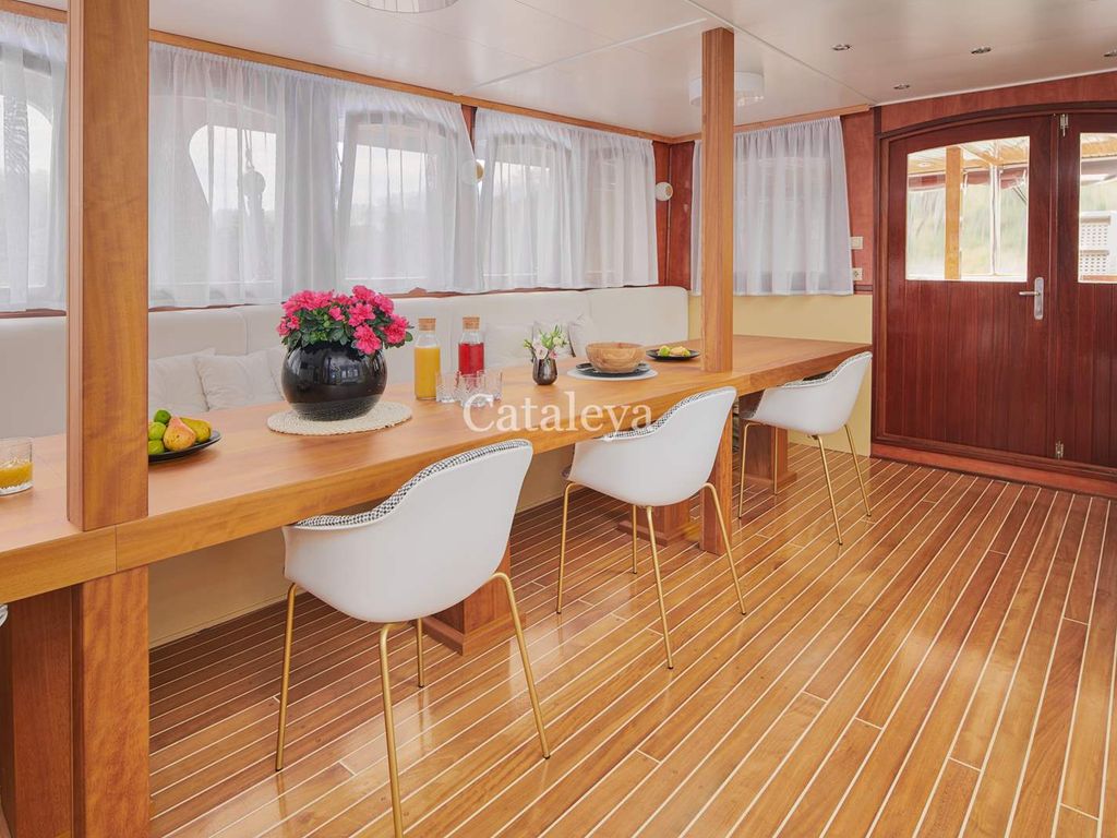 Boat picture 23