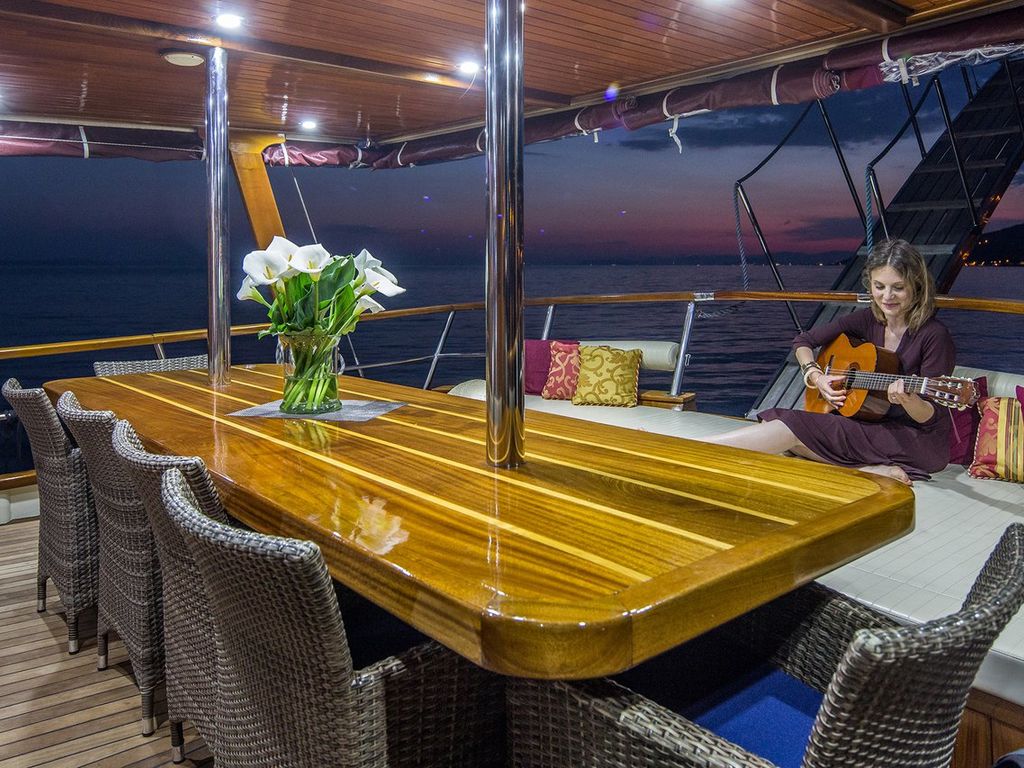 Boat picture 16