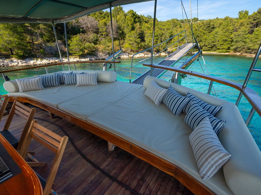 Boat picture 11