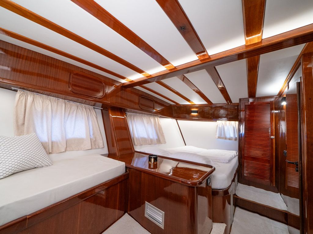 Boat picture 23