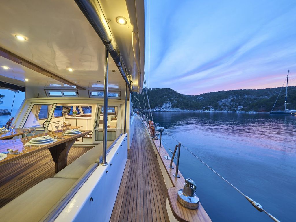 Boat picture 9