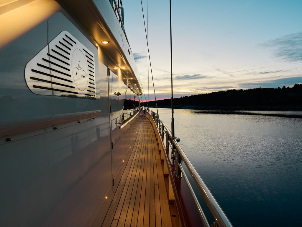 Boat picture 17