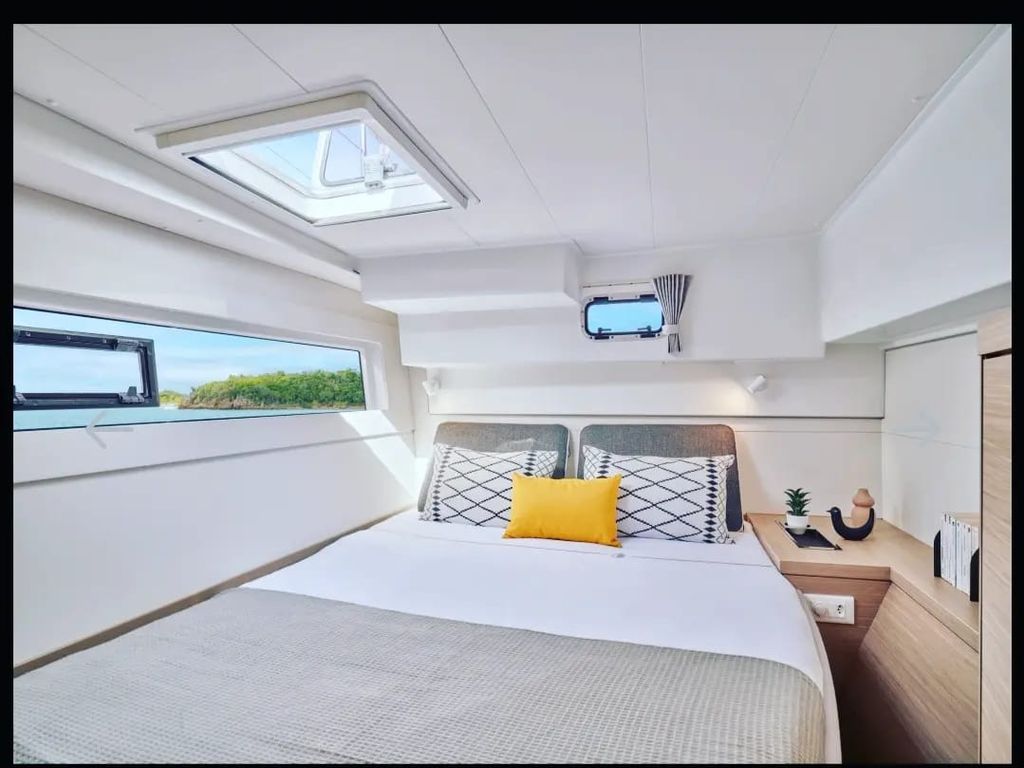 Boat picture 30