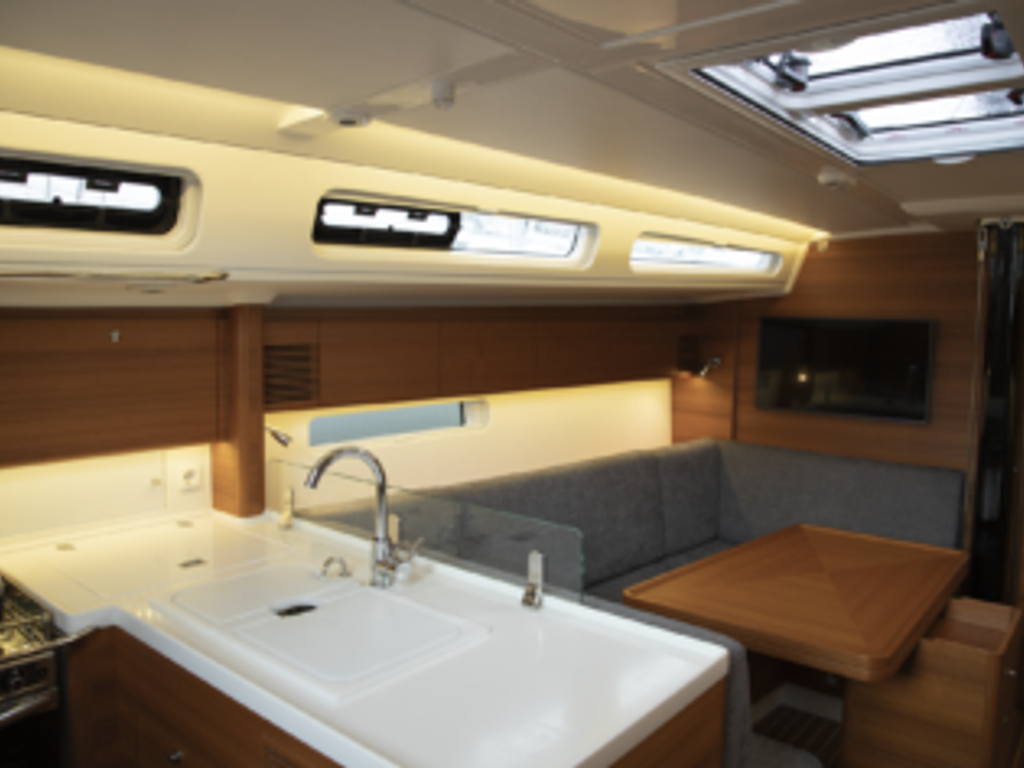 Boat picture 9