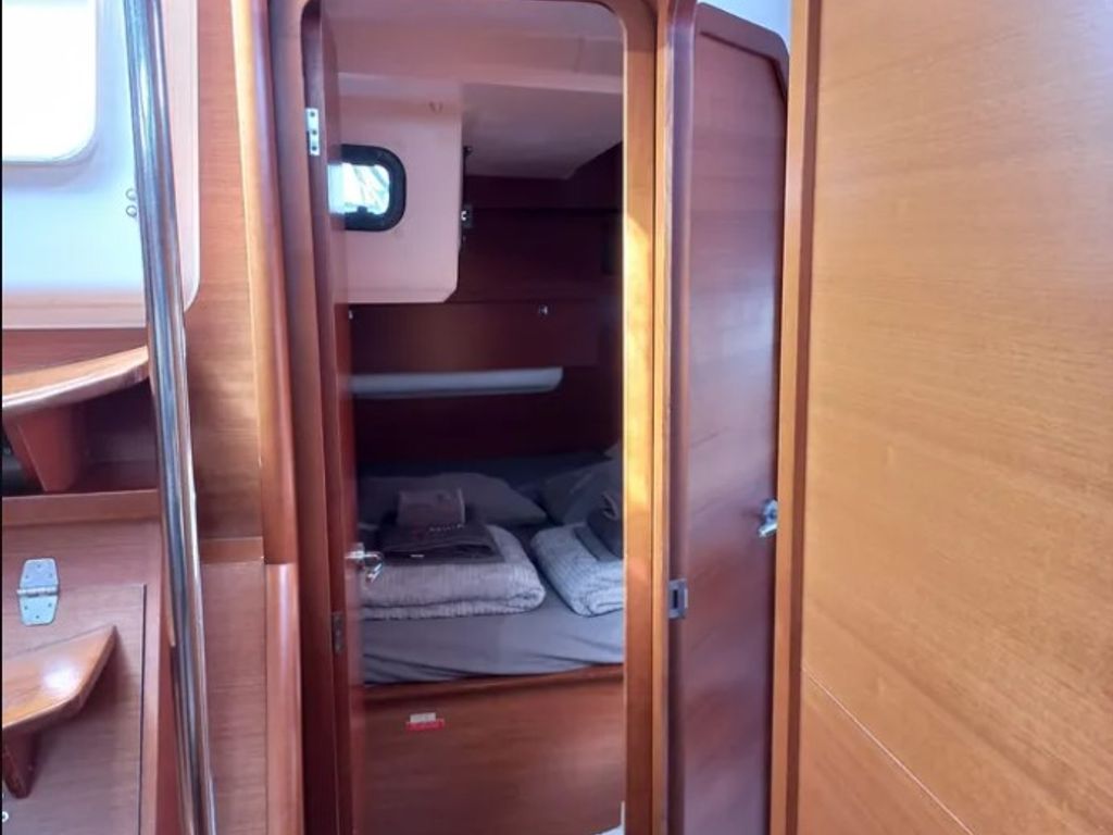 Boat picture 9