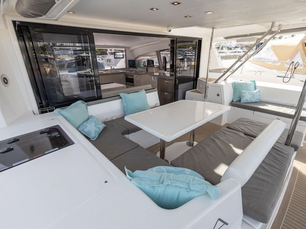 Boat picture 9