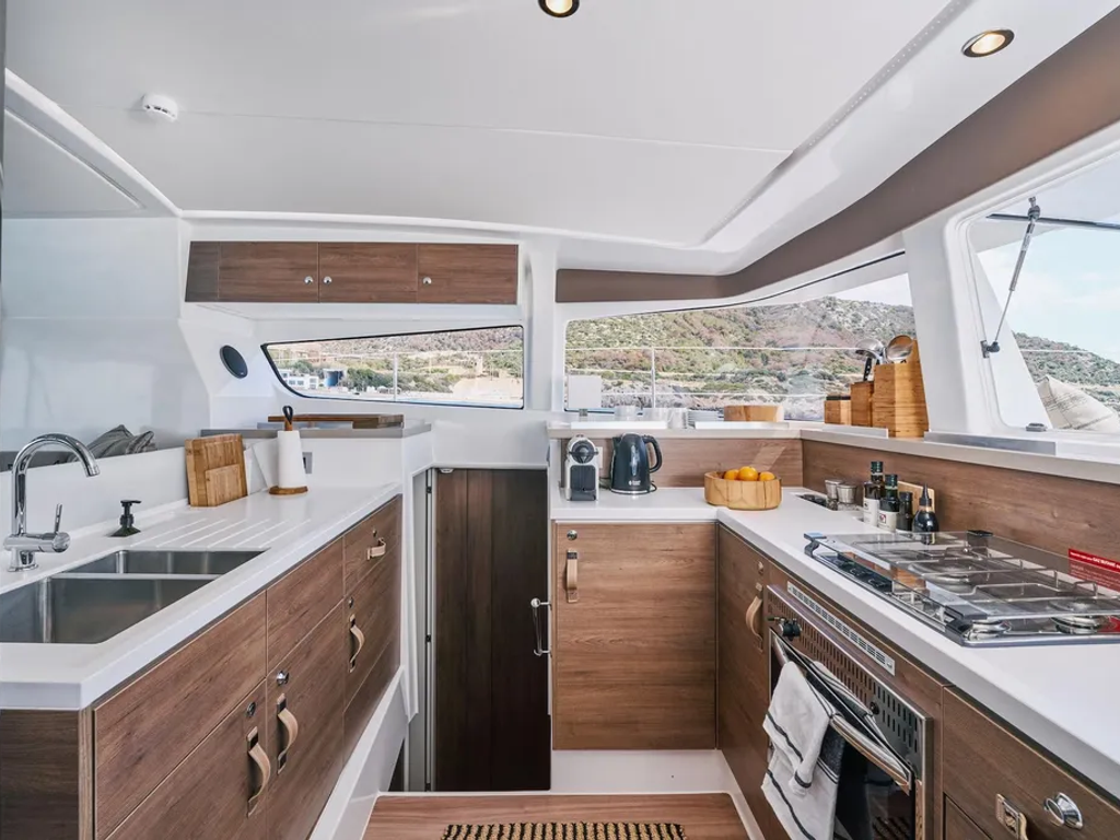 Boat picture 10