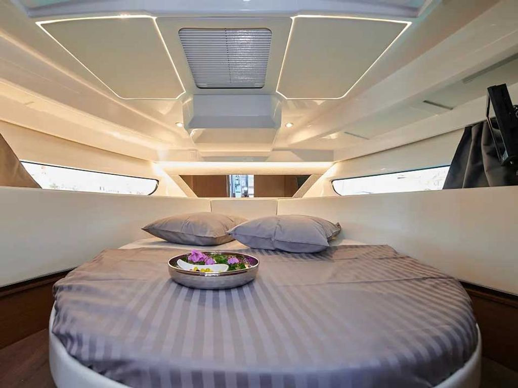 Boat picture 12