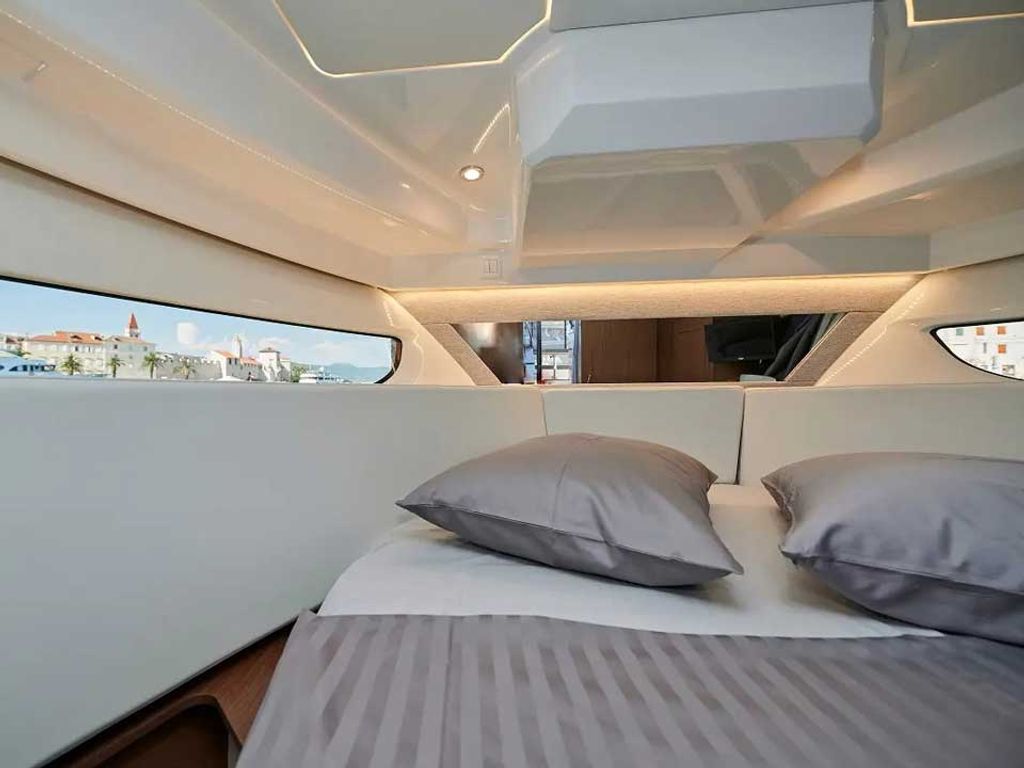 Boat picture 13