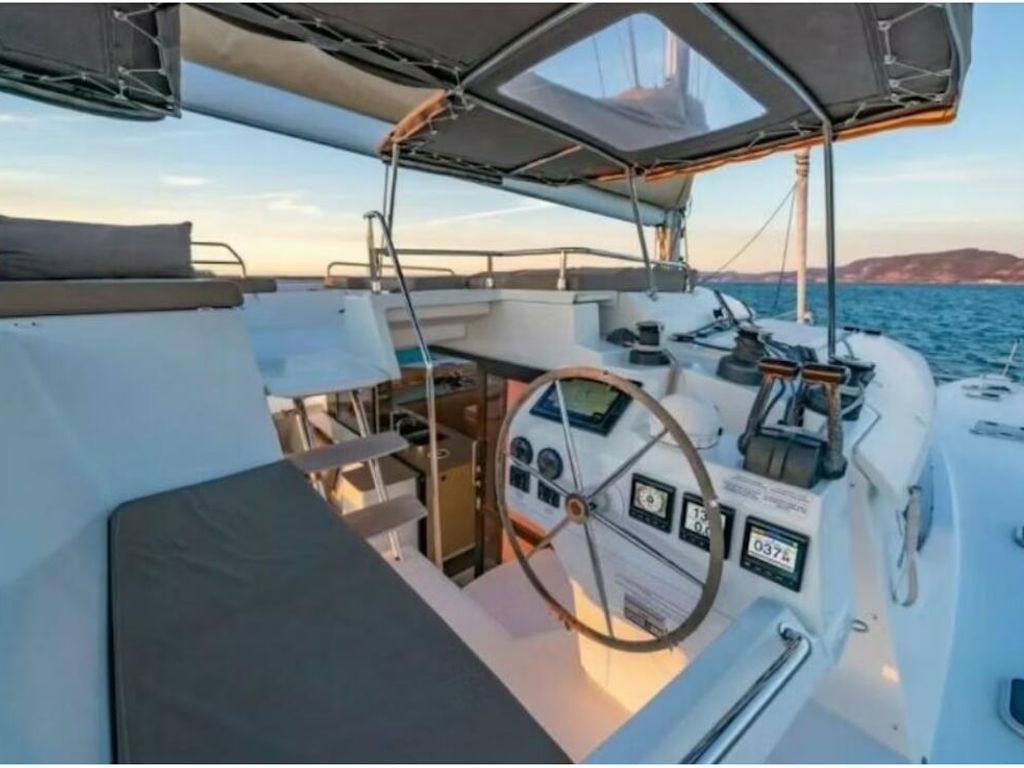 Boat picture 12