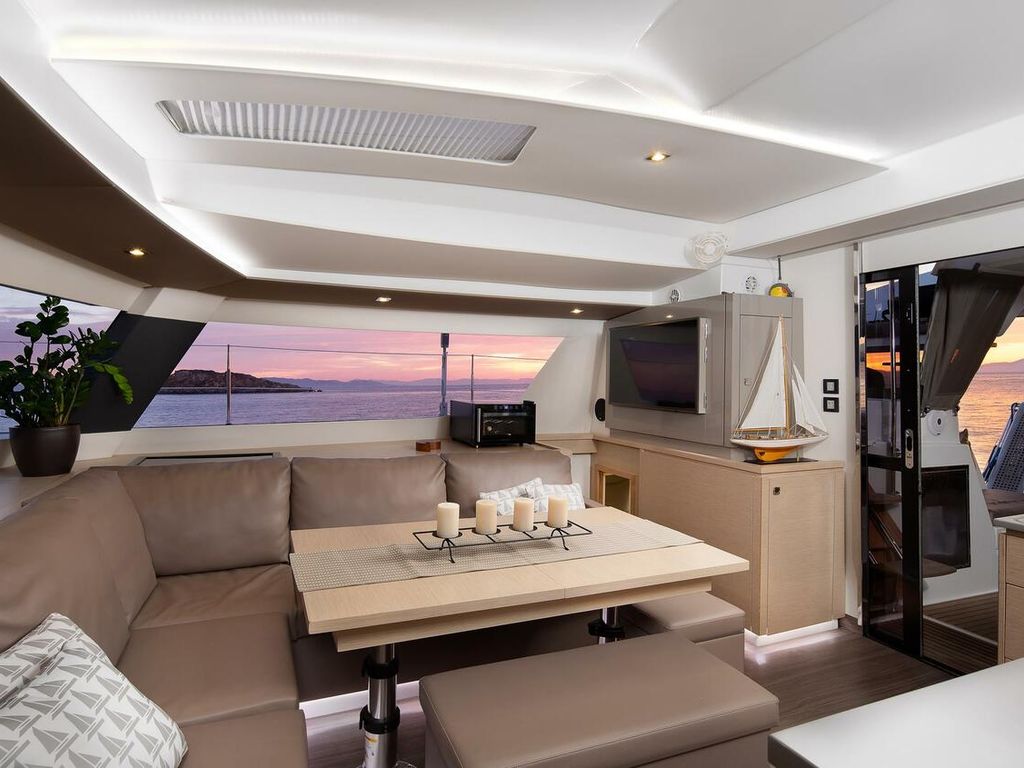 Boat picture 16
