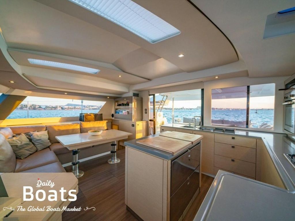 Boat picture 17