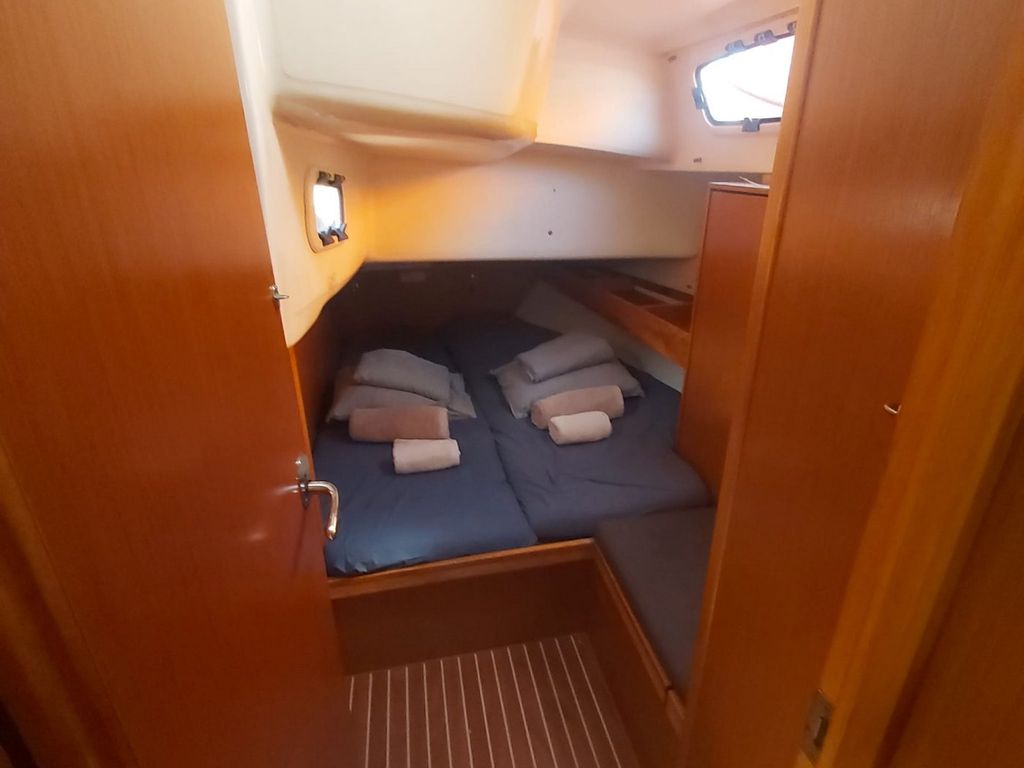 Boat picture 9