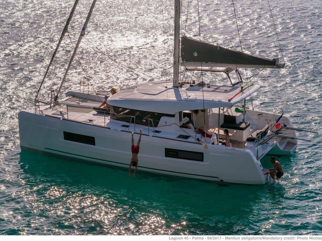 Boat picture 9