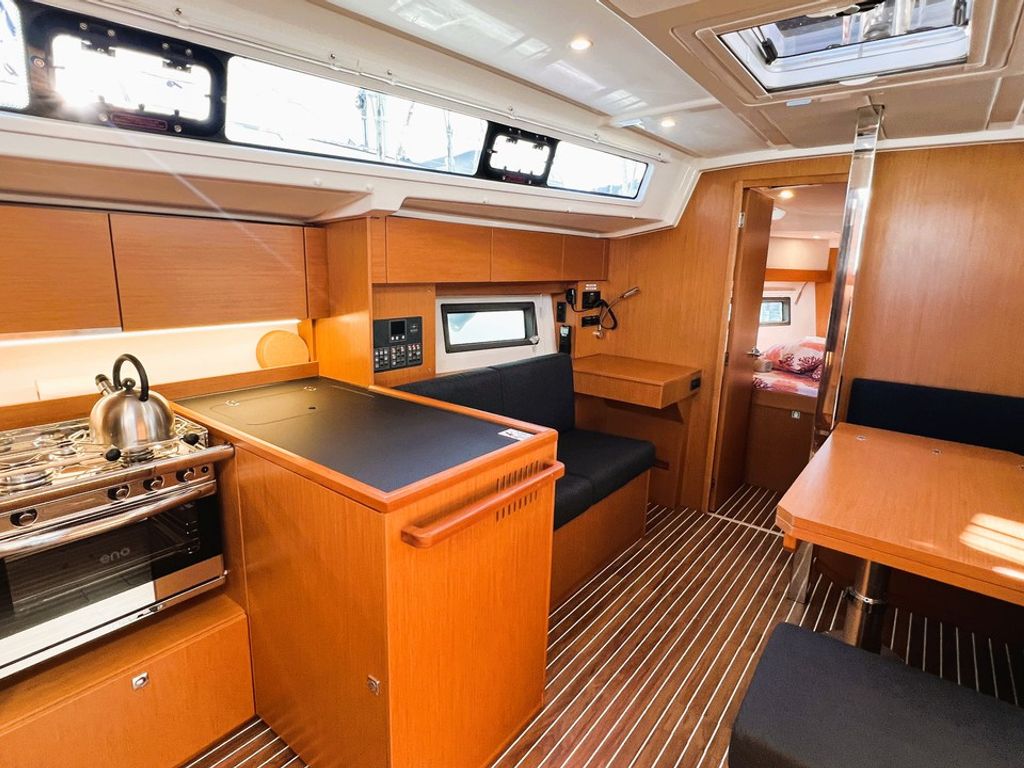 Boat picture 17