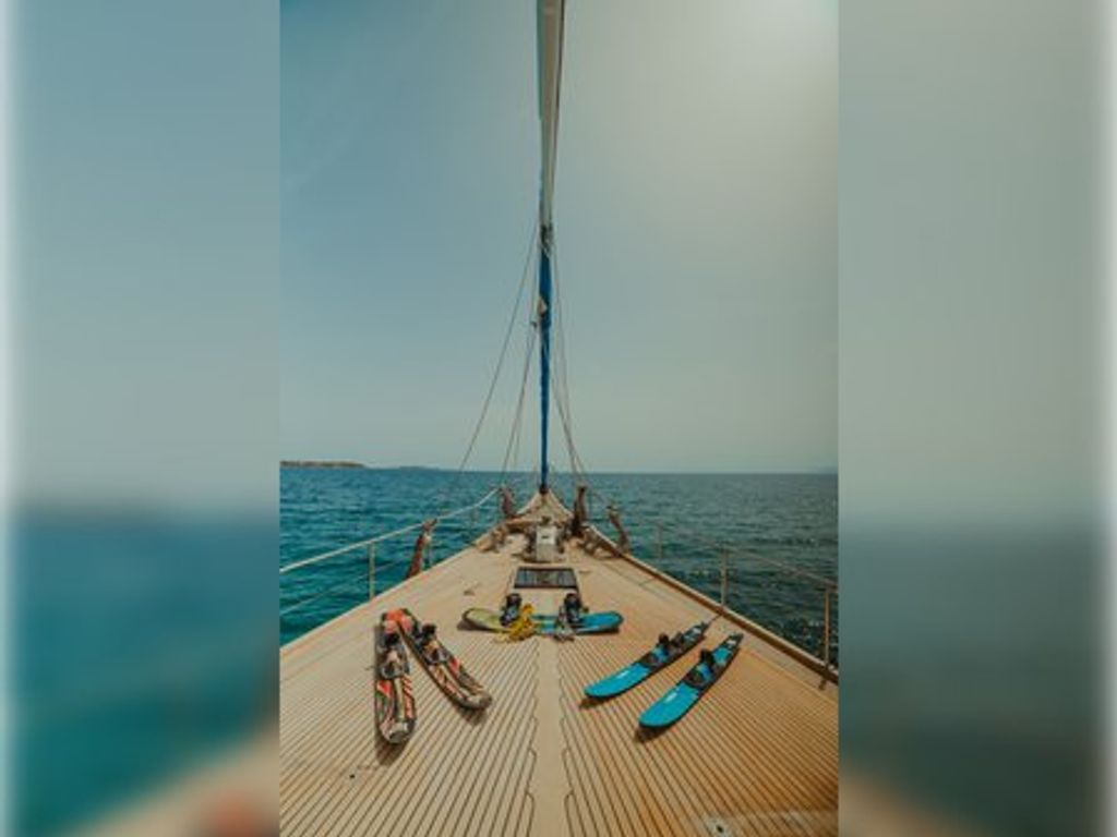 Boat picture 7