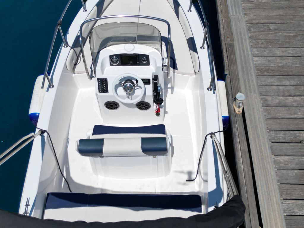 Boat picture 4