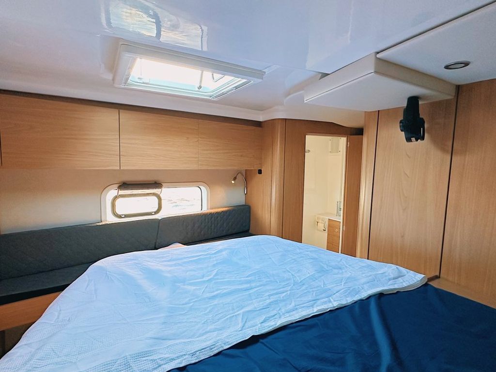 Boat picture 17