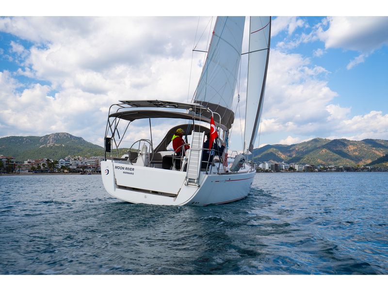 Boat image