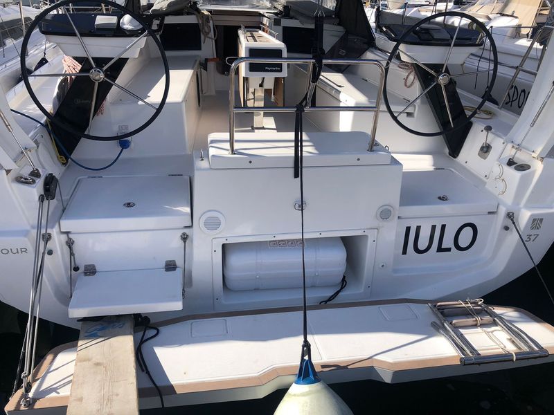 Boat image