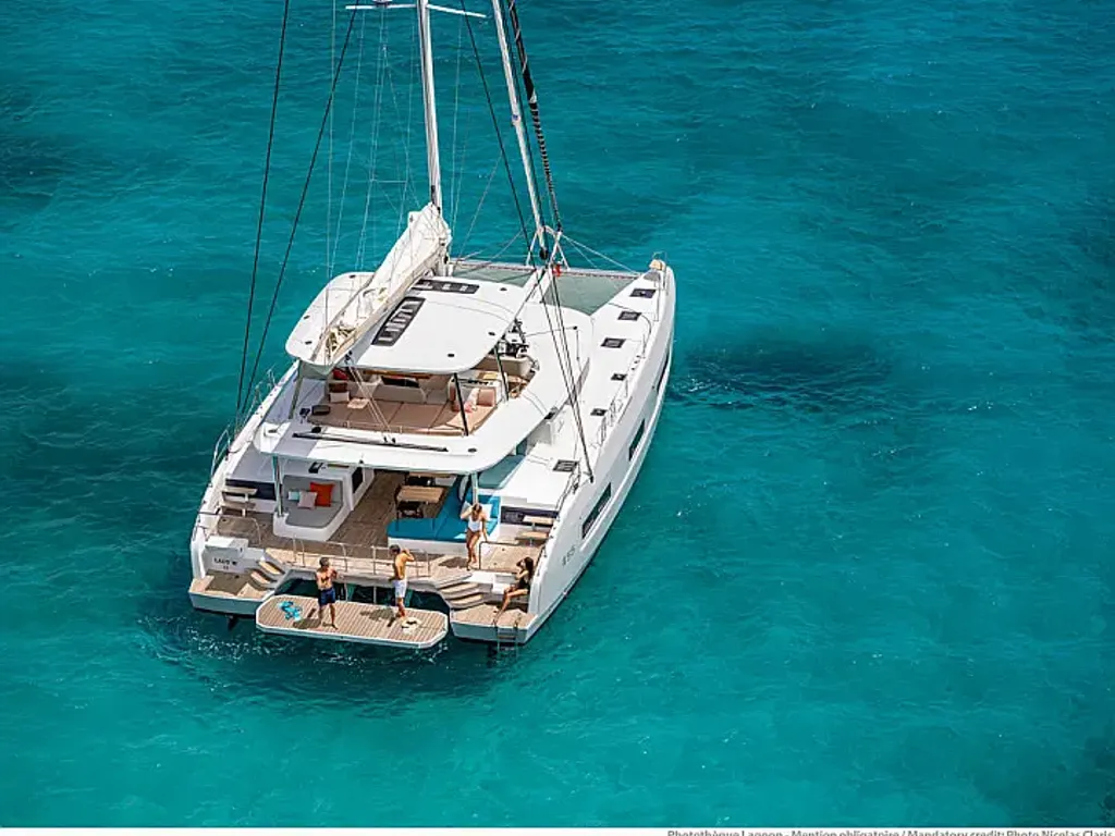 Boat picture 16