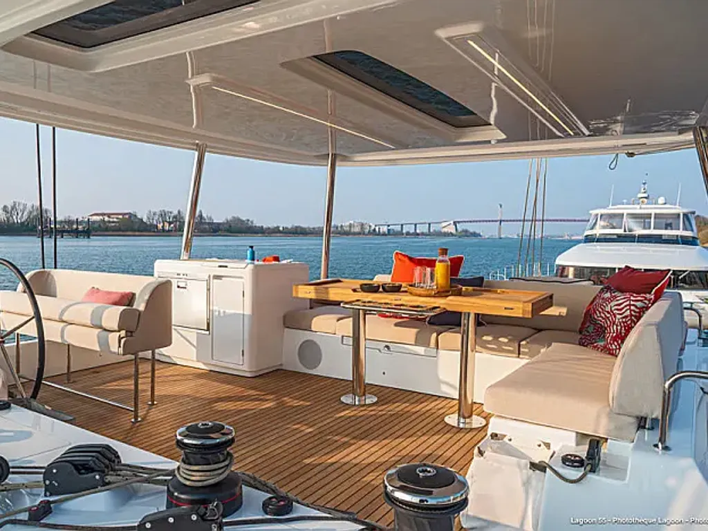 Boat picture 18