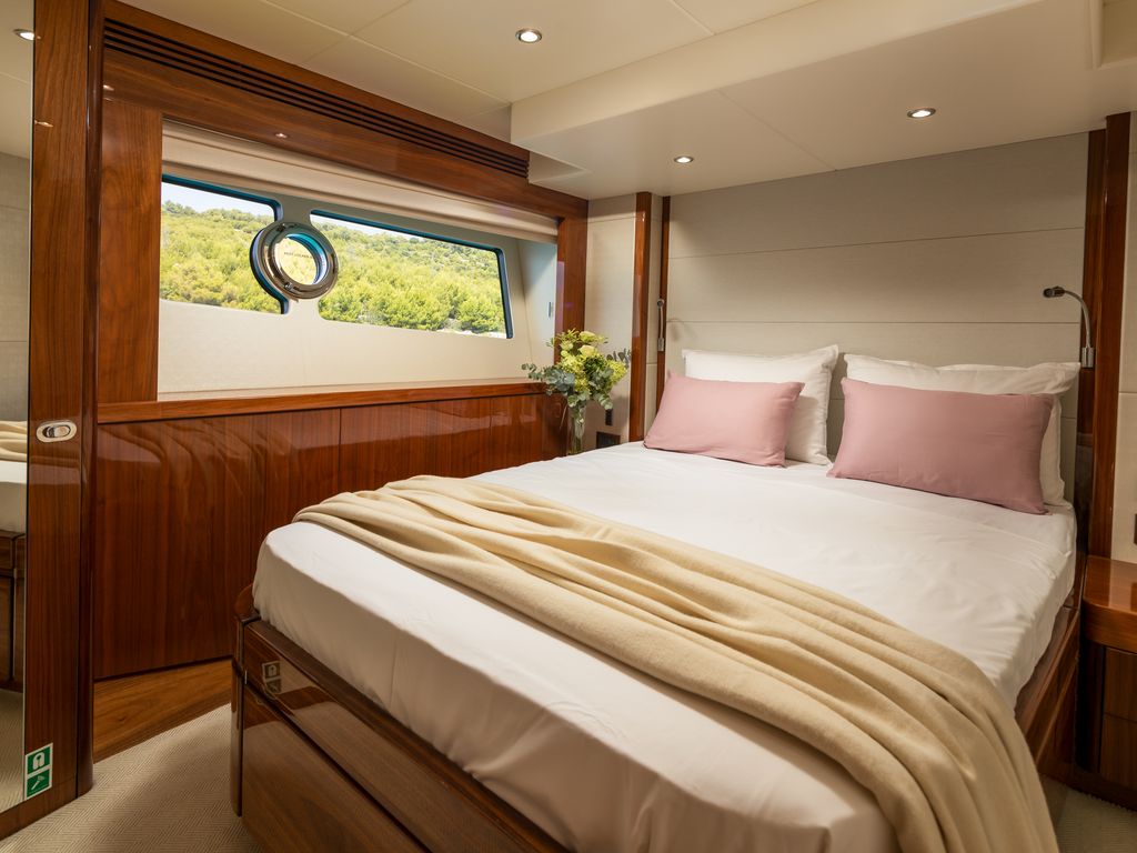 Boat picture 24