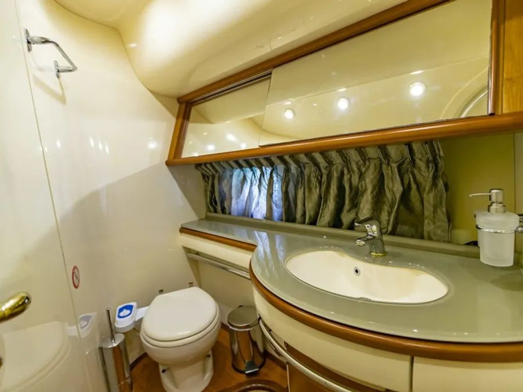 Boat picture 9