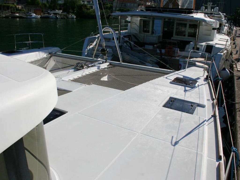 Boat picture 17