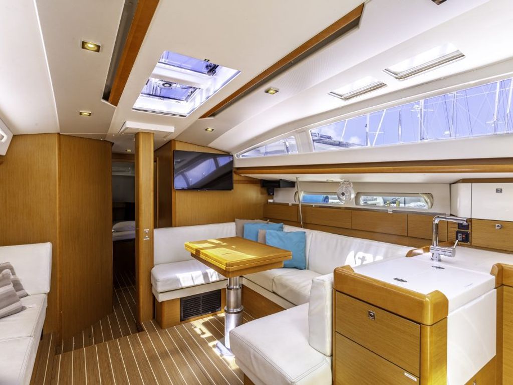 Boat picture 16