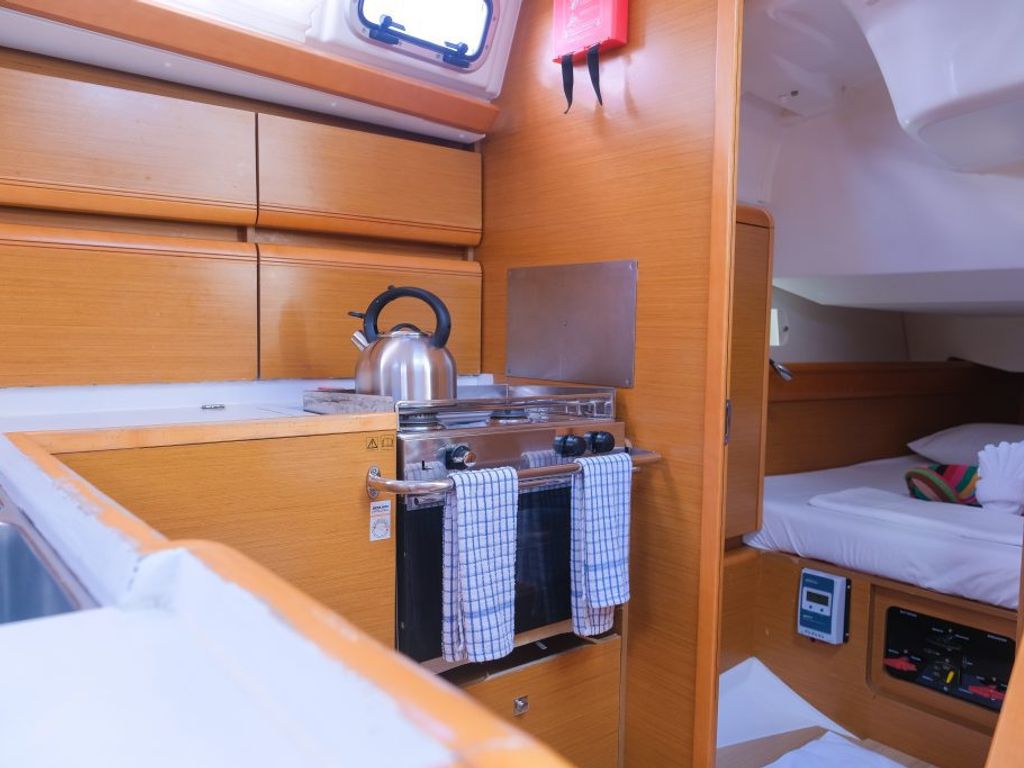 Boat picture 13