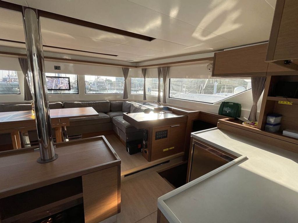 Boat picture 23