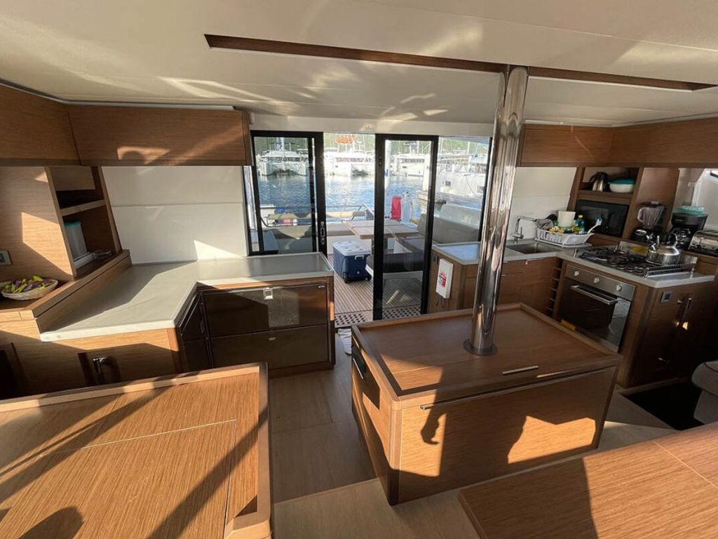 Boat picture 26