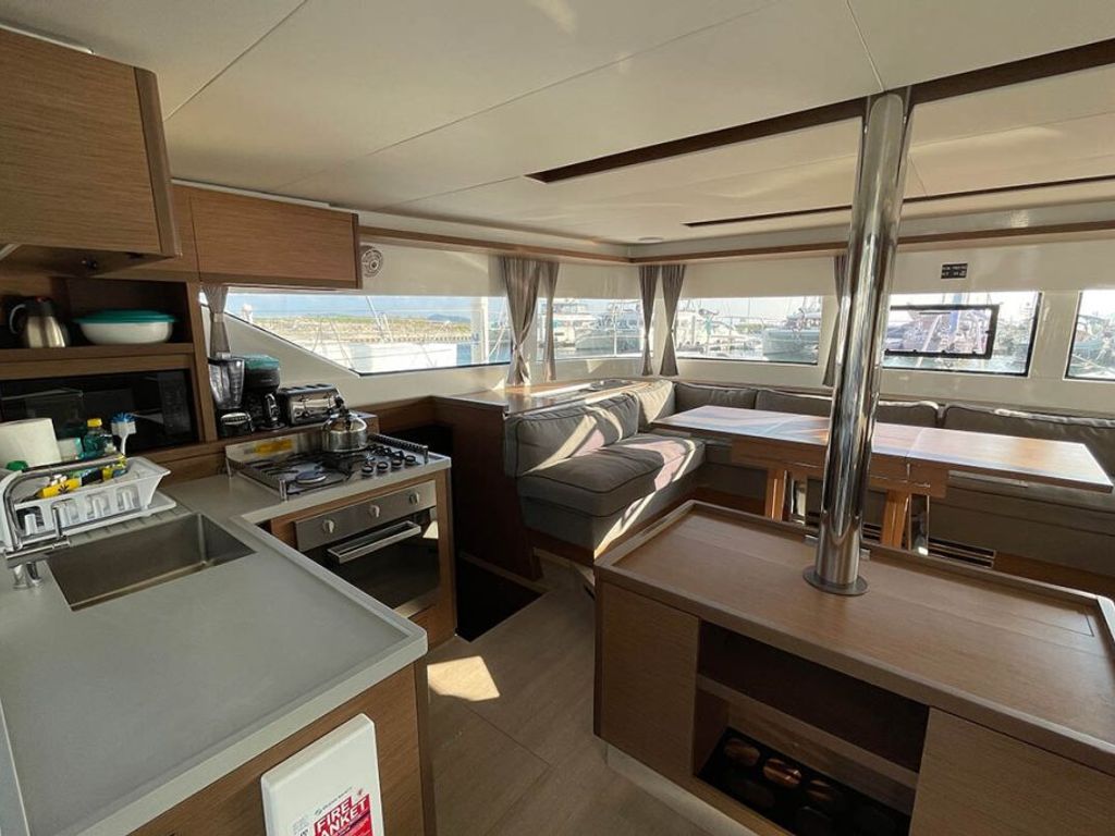 Boat picture 13