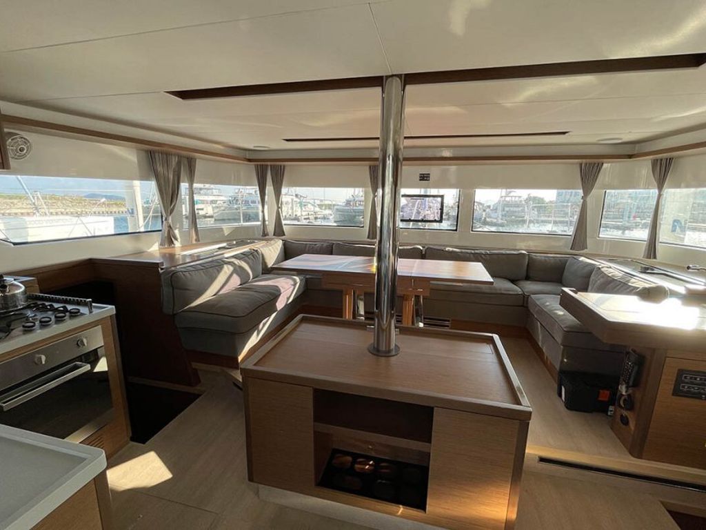 Boat picture 14