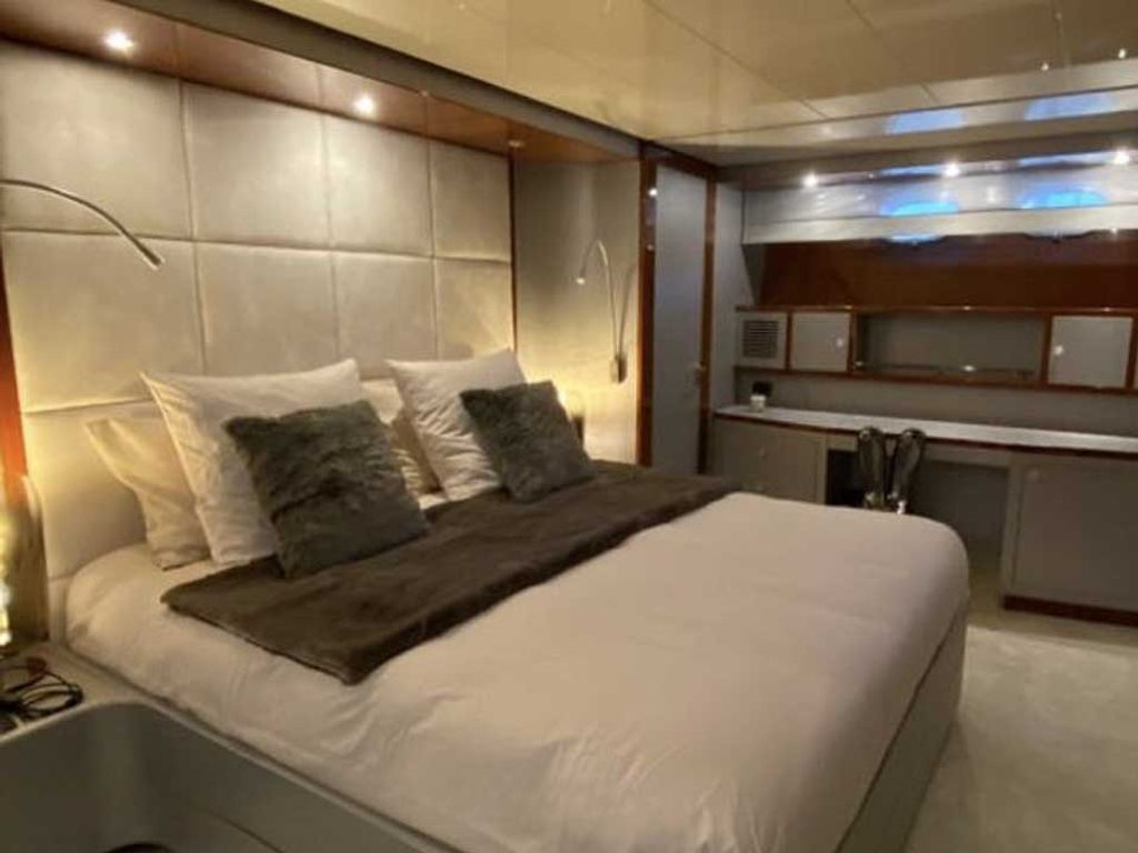 Boat picture 7