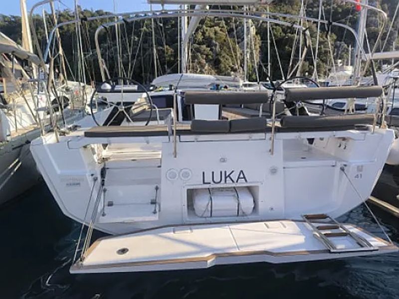 Photo of undefined, image 1 of 9