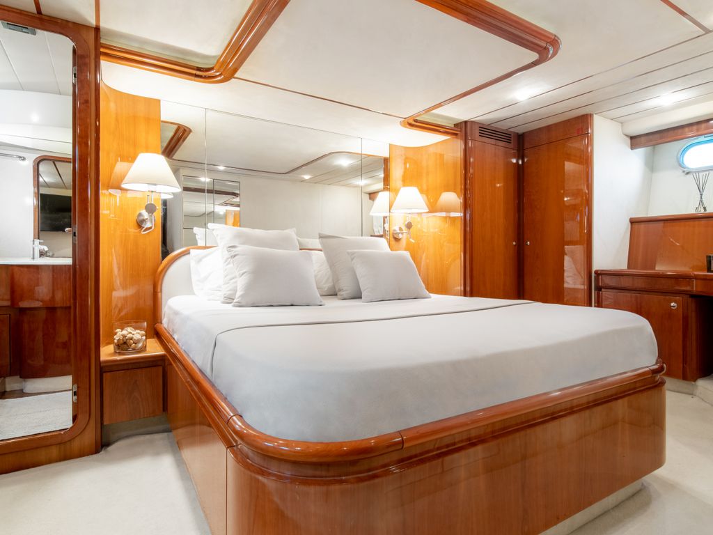 Boat picture 30